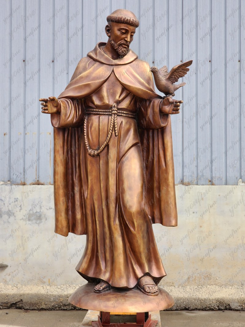 St Francis garden statue (1)