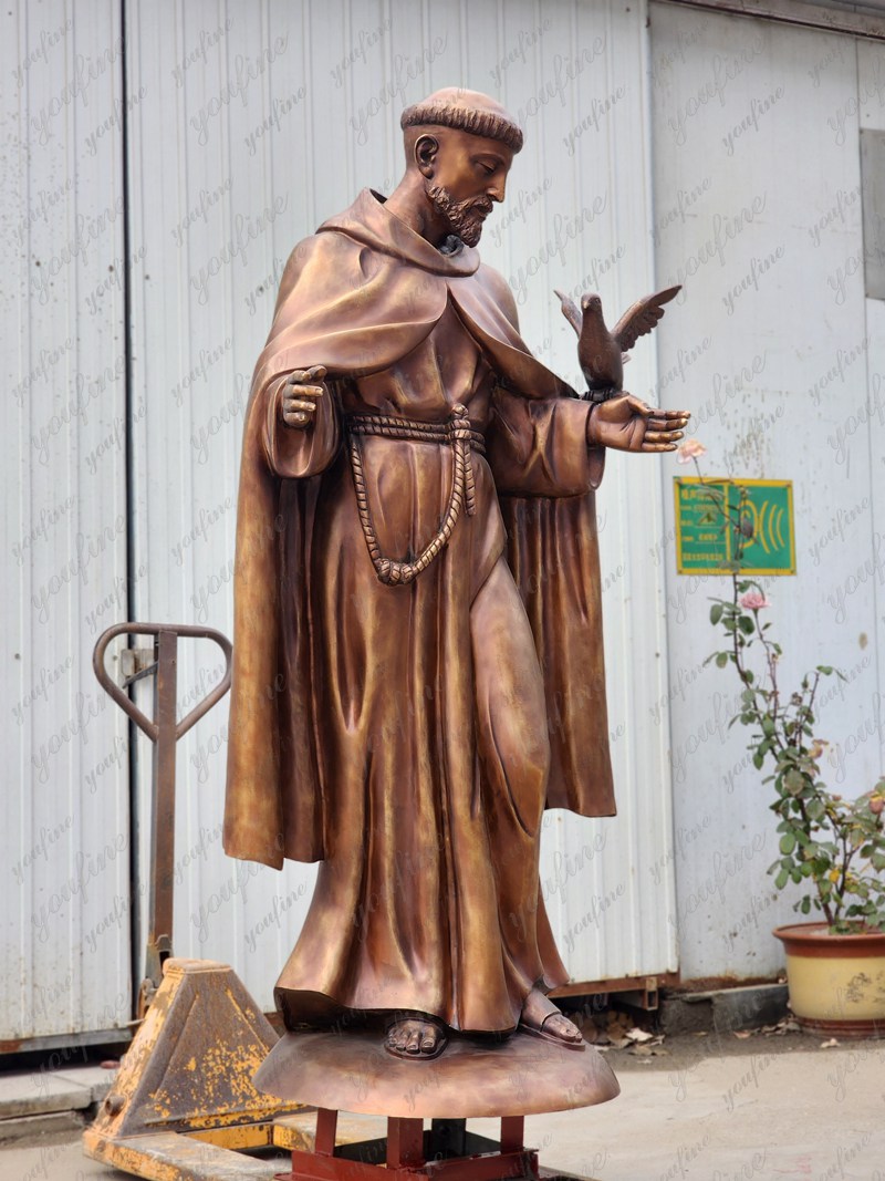 St Francis garden statue (4)